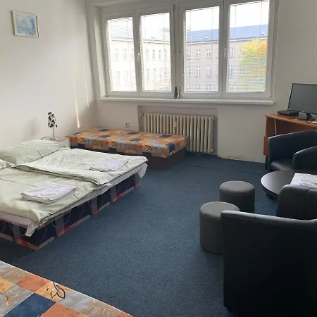 Apartmany Bratislava Apartment *